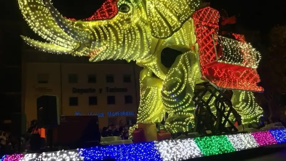 Carroza Elefante mecánico - Carrozas Rurro