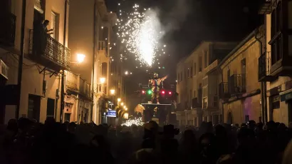 Espectáculo de fuego creado por Carrozas Rurro