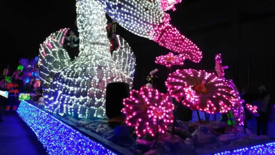 Carroza Grito del Cisne - Carrozas Rurro