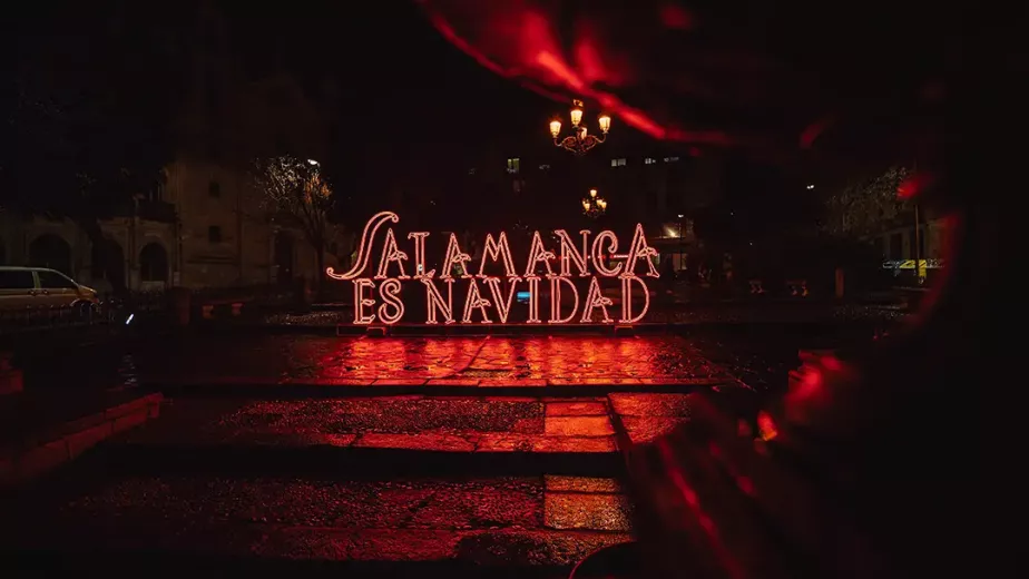 Letras luminosas - Carrozas Rurro