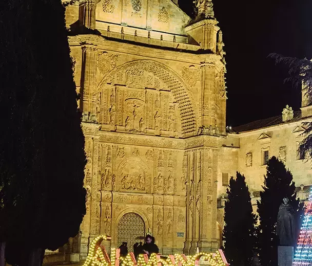 Letras luminosas - Carrozas Rurro